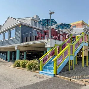  Apartment San Remo #202 - Fay's Bay Getaway